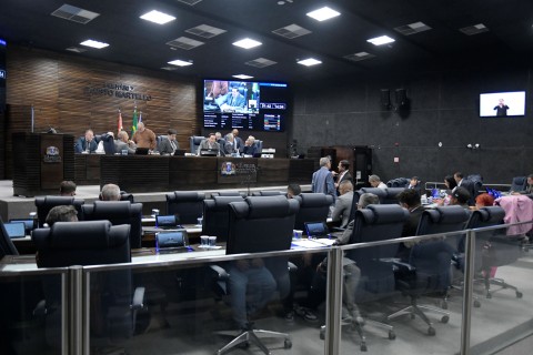 Três projetos podem ser votados em segundo turno na sessão desta quarta-feira