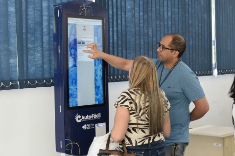 Fácil Bom Clima ganha totem AutoFácil para agilizar atendimento à população