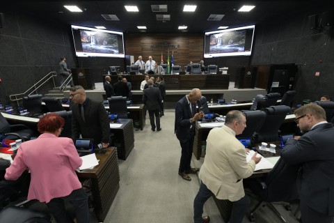 Câmara de Guarulhos aprova alteração nas Secretarias de Justiça e Cidadania e da Receita