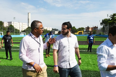 Prefeitura lança o programa Gramadão com a entrega do Campo do Jurema