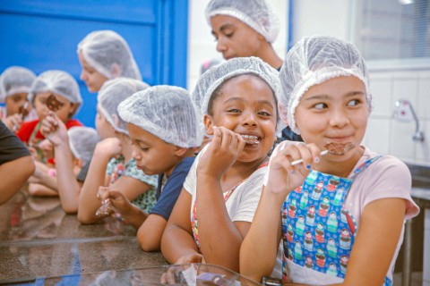 CEUs Bonsucesso e Continental abrem inscrições para cursos de culinária para crianças e adultos
