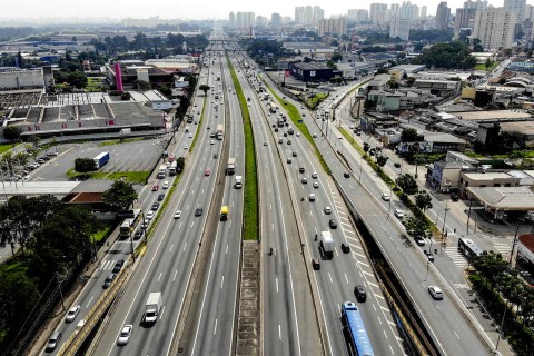 Via Dutra terá pedágio free flow em Guarulhos até março de 2025