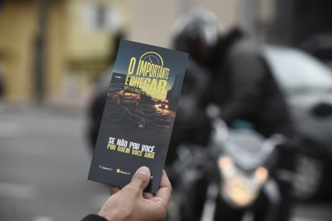 Motociclistas participam de ação educativa da Semana Nacional do Trânsito