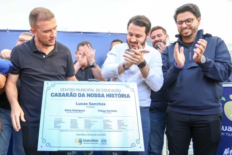 Prefeito de Guarulhos Lucas Sanches  inaugura o Casarão da Nossa História