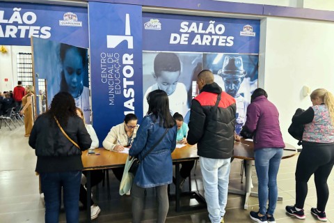 Prefeitura promove mutirões com mais de 1,7 mil vagas de emprego e estágio
