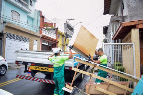 Cata-Tralha atende Cidade Soberana e mais dez bairros no final de semana