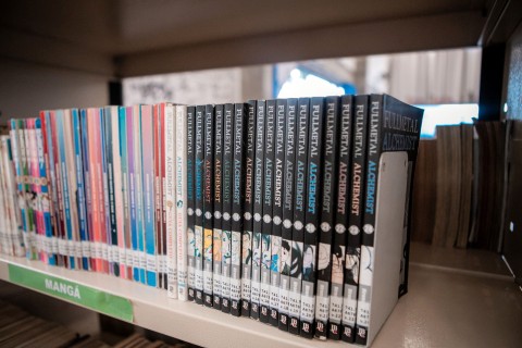 Prefeitura destaca acervo com mais de 15 mil HQs e mangás nos centros educacionais